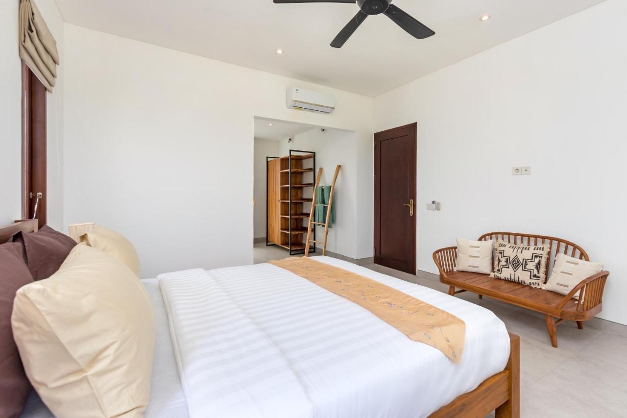 Villa Besakih 5Br, 5 Mins To Beach - Canggu Kültér fotó