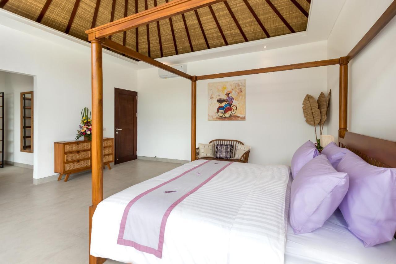 Villa Besakih 5Br, 5 Mins To Beach - Canggu Kültér fotó